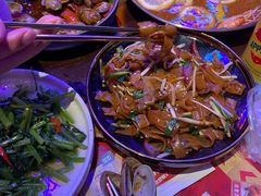-钳真多钓虾馆·小龙虾海鲜烧烤(九六广场店)