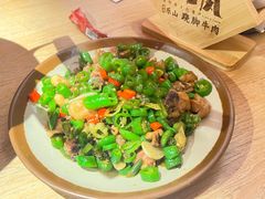 -川堂风·跷脚牛肉·乐山爆炒(宝山日月光店)