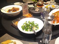 -忆江南·临江鱼馆