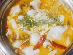 -吴越荣记苏州菜·松鼠桂鱼100%活鱼现做(斜塘老街店)