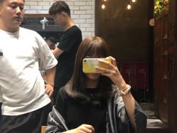 点击看大图 -T.1 hair salon烫染接发
