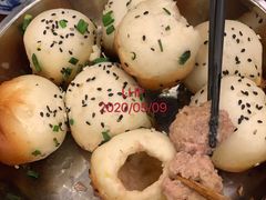 特色生煎-三两春(浦三路店)