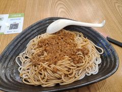 -蒙自源米线大王(信利城市广场店)
