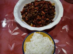 -老三样·美食研究中心(世贸路店)