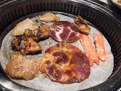 -佰烧海鲜烤肉火锅自助(世茂国际广场店)