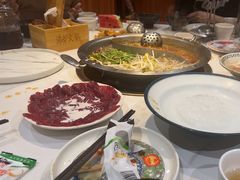 -沸炉重庆老火锅(军事博物馆店)