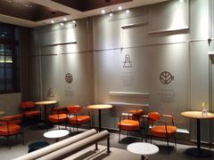 -星巴克臻选(上海今潮8弄店)