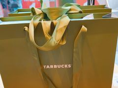 -星巴克(北京枫尚奥莱店)