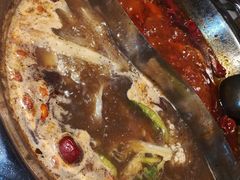 -贤合庄卤味火锅(时代广场店)