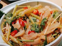 -街角等你.大连海鲜烧烤.经典铁板海鲜串(西安路店)