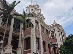 -香港大学