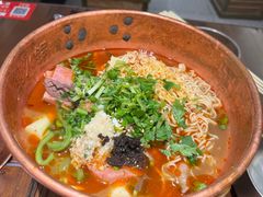 -成都你六姐·牛肉冒菜(信泰中心商场店)