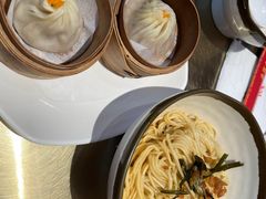 -龍堂蟹黄小笼包(万家丽店)