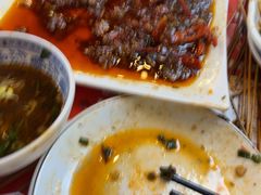 -李双猪·小龙虾·烧烤·羊肉煲(乐山店)