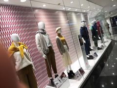 -优衣库(上海正大广场店)