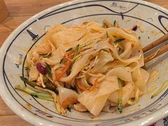 -陇上秦轩西安biangbiang面(朝龙汇店)