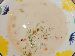 奶油海鲜浓汤-萨莉亚意式餐厅(南京环亚凯瑟琳广场店)