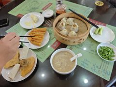 -马市街食它汤店(解放路店)