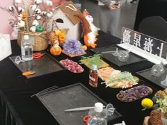 -上海星瀚奔驰4S店(红柳路店)