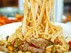 -牛八宝桂林米粉(八里庄店)