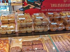 -昆明冠生园·蛋糕·面包(南强街店)