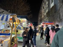 -南湖公园地摊集市