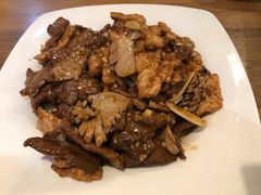 传统老爆三-陈傻子餐厅(世纪都会店)