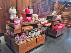 零售区-星巴克臻选(深圳万象天地旗舰店)