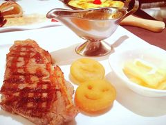 -绿茵阁西餐厅(哈西万达店)