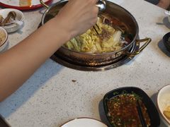 -大众跷脚牛肉馆·非遗传承单位(峨眉山店)