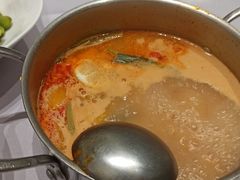 -红鼎豆捞·非遗鲍皇汤火锅(宝丰路店)