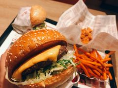 火烤双层牛肉特堡-The Habit Burger Grill 哈比特汉堡(复兴soho店)
