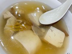 黄花菜豆腐汤-阿狗烧麦(交通局店)