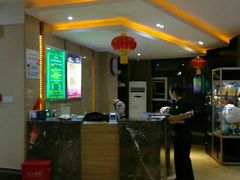 -金色印象·4K影院式足体养生(杨家坪西郊店)