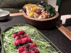 -三出山火锅(南京万象天地店)