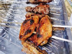 特色烤鸡翅-淏淋牛肉小串