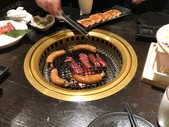 -山川小町·极番烧肉(新地假日广场店)