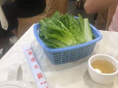 -渝君重庆火锅(嘉宾路店)