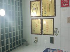 -覃肥叔桂林米粉(粮道街店)
