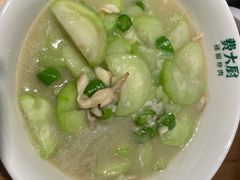 -费大厨辣椒炒肉(万家丽一店)