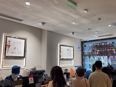-VENCHI 闻绮(上海佛罗伦萨小镇店)