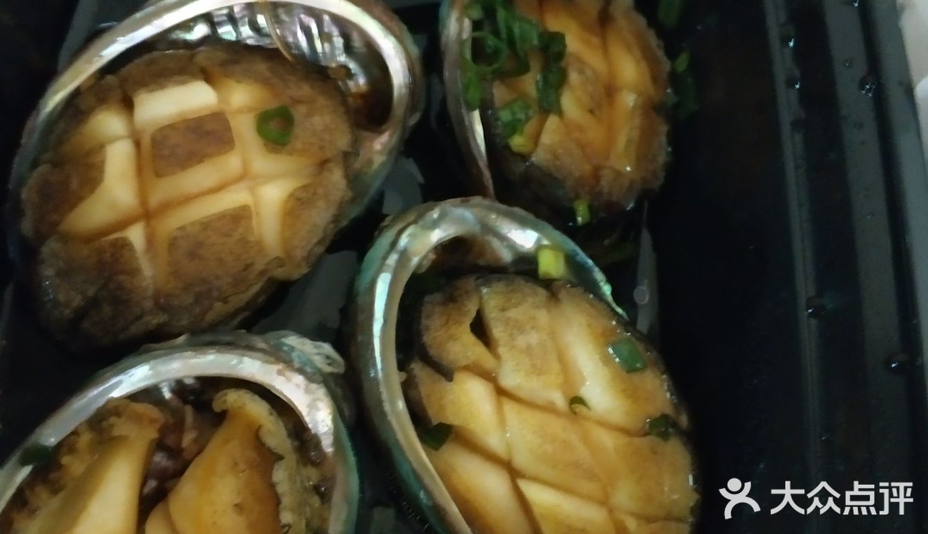 肉也比较鲜嫩，做的是葱油的口味