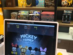 -泡泡玛特POPMART(崇文门国瑞城店)