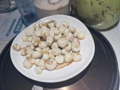 -三个椰子·现砍椰子鸡(金源CBD店)