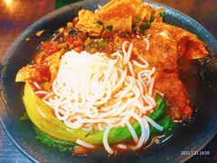 -谷小姐秘制螺蛳粉(棉纺路店)