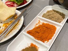 -山焱·炭火自助烤肉(周浦万达店)