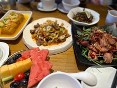 -隔壁老王·家常云南菜(花巷店)