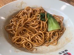-李先生牛肉面大王(站北广场店)