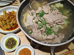 -全牛匠·乐山跷脚牛肉(新中关店)