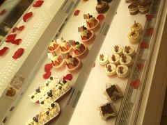 -好利来(高新枫叶广场店)